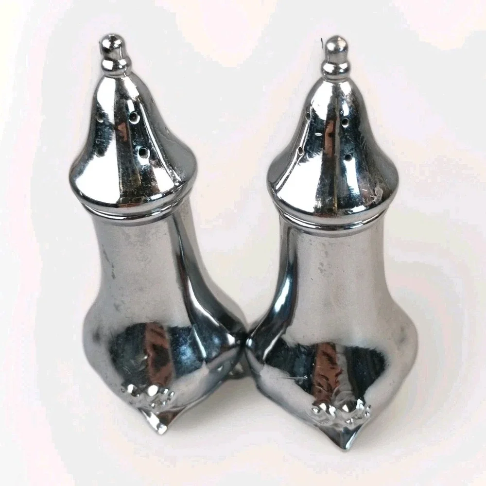 Metal Silver Plated Salt and Pepper Shakers Roses Design 300 Stamped on Bottom